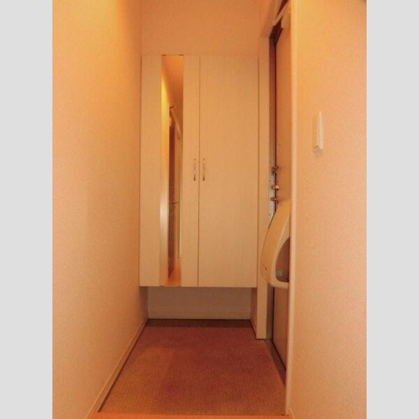 玄関 (206　玄関)