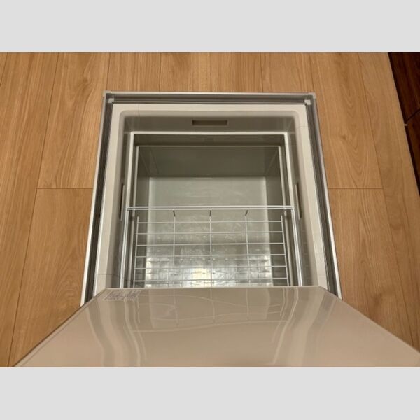 その他 (106　床下収納)