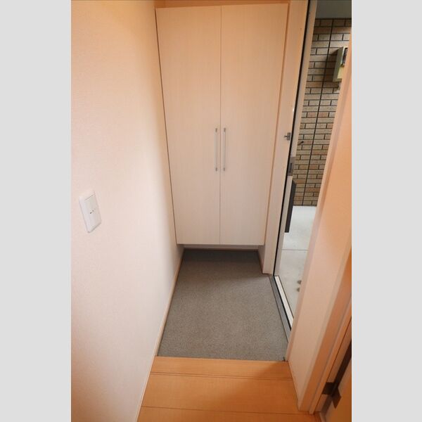 玄関 (101　玄関)