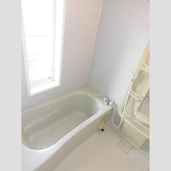 バス (101　浴室)