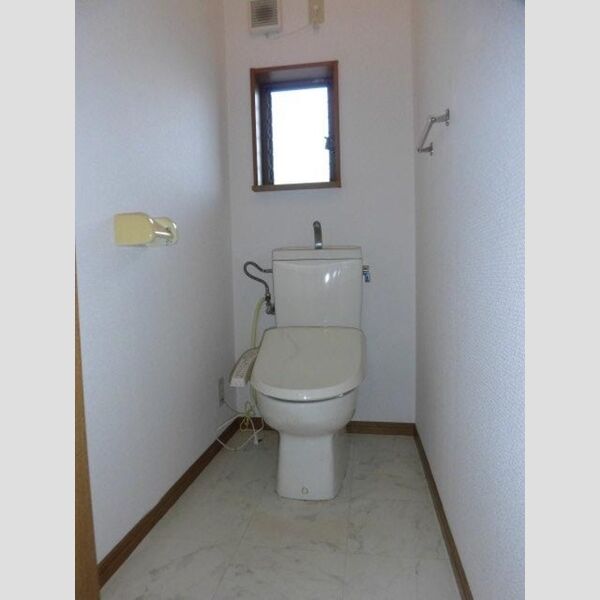 トイレ (101　バス・トイレ別)