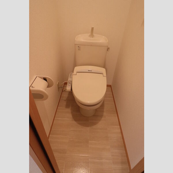 トイレ (205　温水洗浄暖房便座)