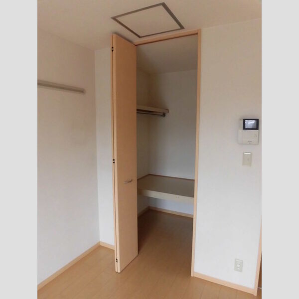 その他 (クローゼット)