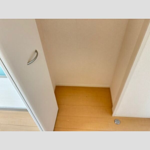 その他 (203号　収納)