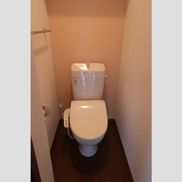 トイレ (102　トイレ)