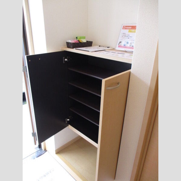 玄関 (シューズBOX)