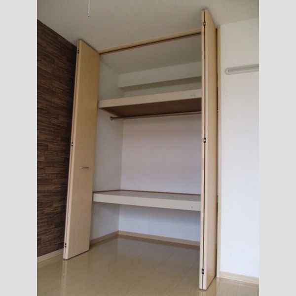 収納 (クローゼット)