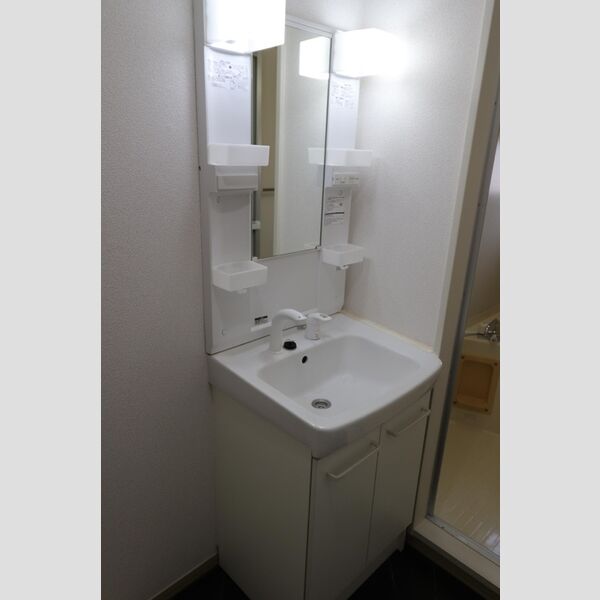 洗面所 (B205　洗髪洗面化粧台)