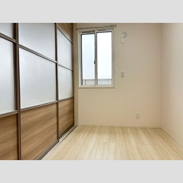 その他 (洋室①)