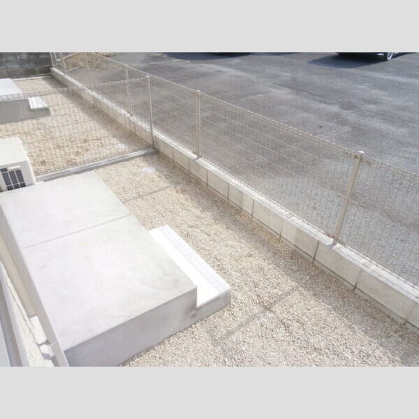 その他 (専用庭)