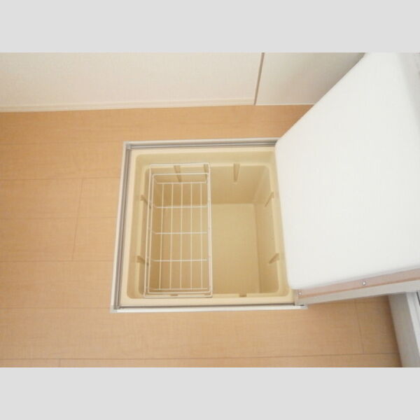 収納 (キッチン床下収納)