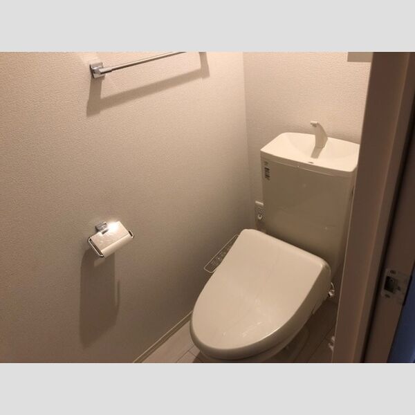 トイレ (203　温水洗浄暖房便座)