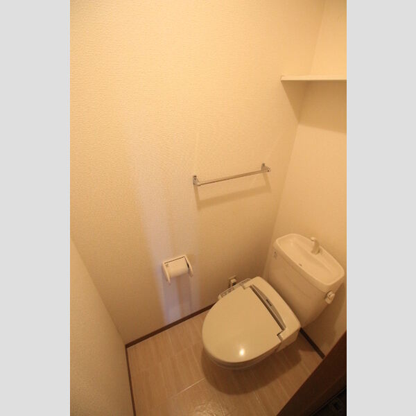 トイレ (203　温水洗浄暖房便座)