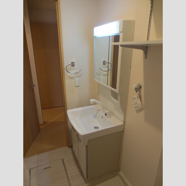 洗面所 (洗髪洗面化粧台)