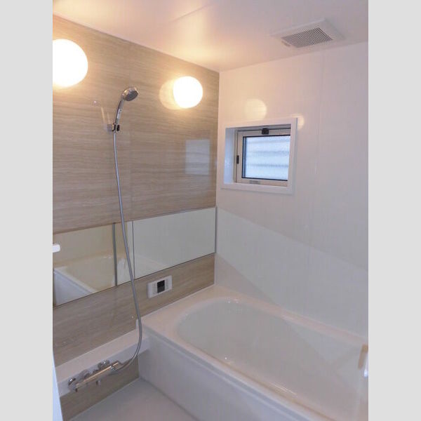 バス (一坪風呂(窓付き))