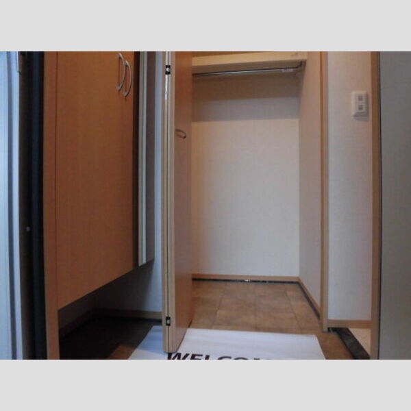 玄関 (103　玄関)