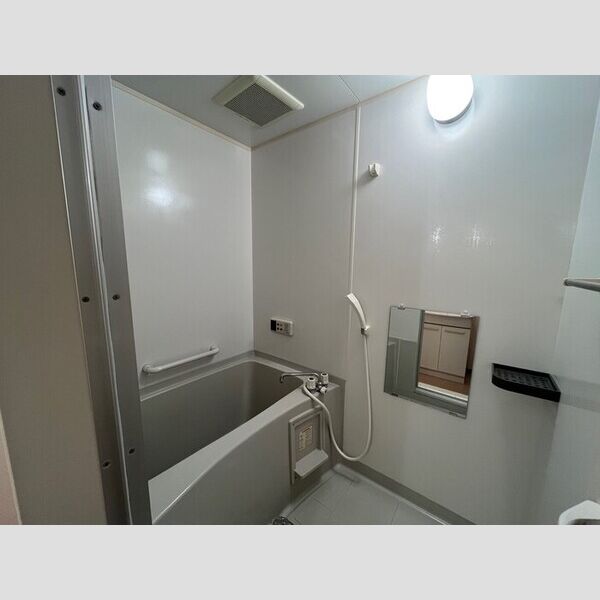 バス (ユニットバス)