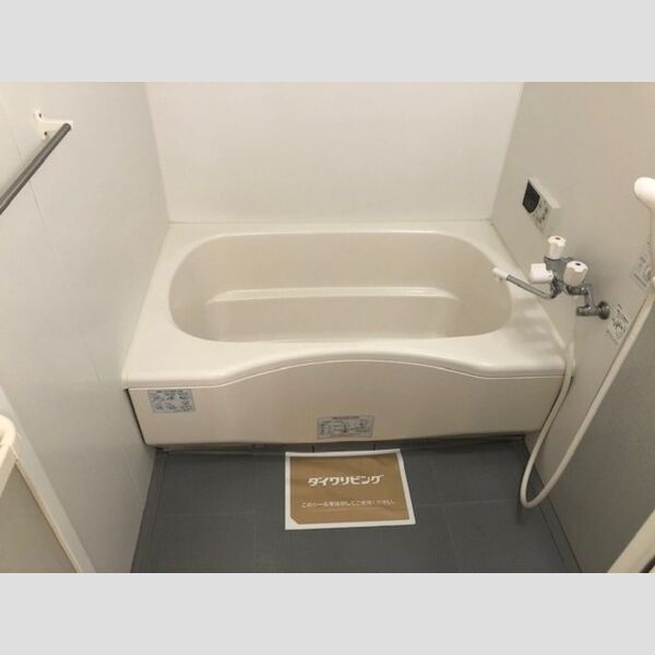 バス (A105　浴室)