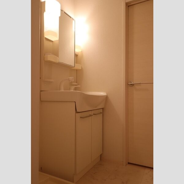 洗面所 (アンシャンテ101　洗面所)