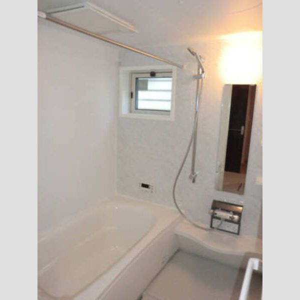 バス (浴室(201))