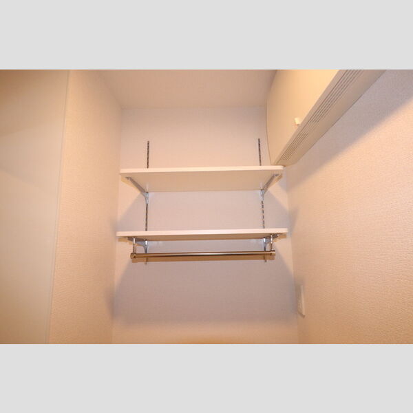 その他 (201　収納棚)