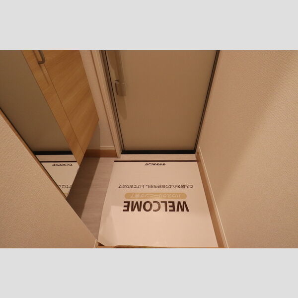 玄関 (205　玄関)