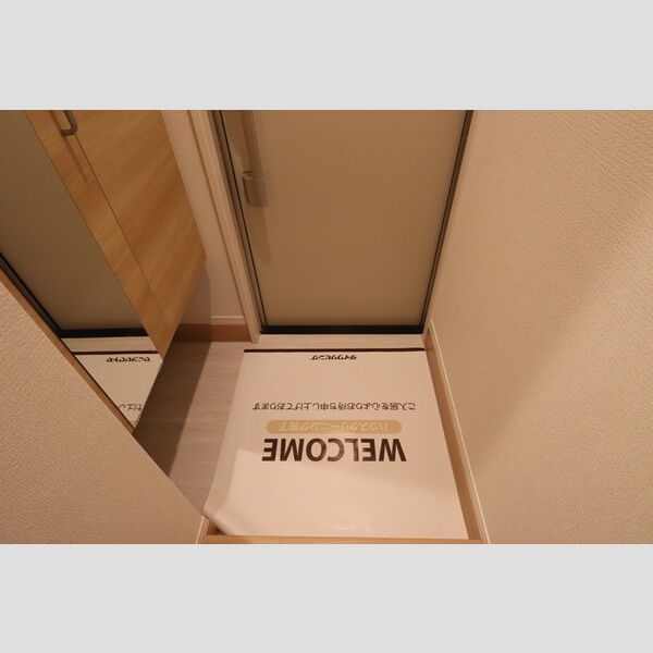 玄関 (207　玄関)