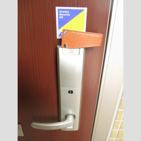 玄関 (カードキー)