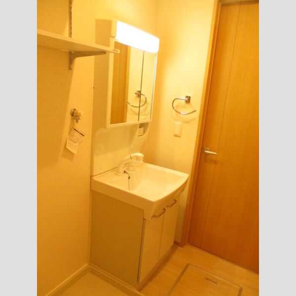 洗面所 (洗髪洗面化粧台)