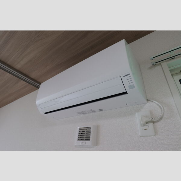 その他 (202 エアコン)