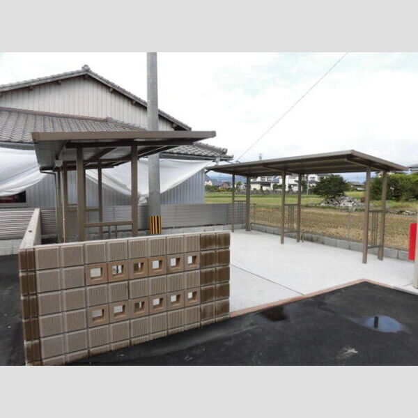 その他 (駐輪場)