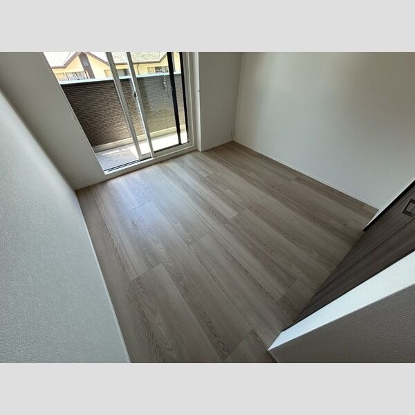 その他 (303　洋室)