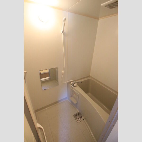 バス (浴室)