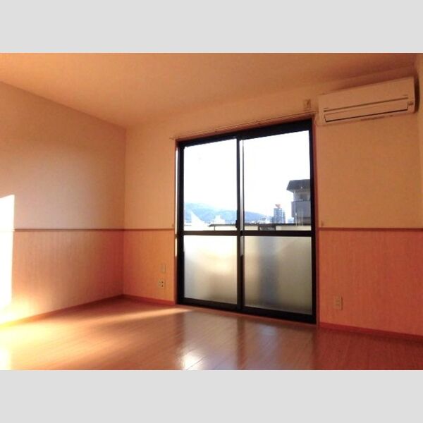 居室・リビング (205　洋室)