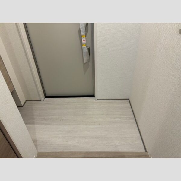 玄関 (玄関)