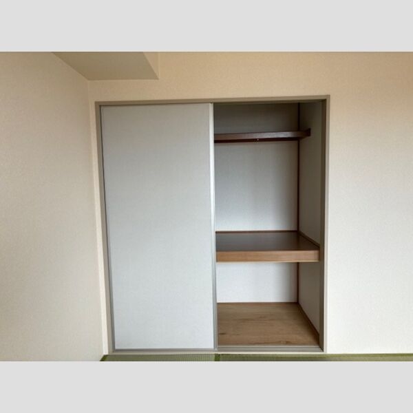 その他 (201号　和室収納)