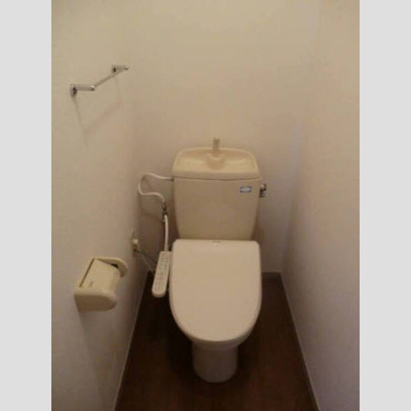 トイレ (トイレ)
