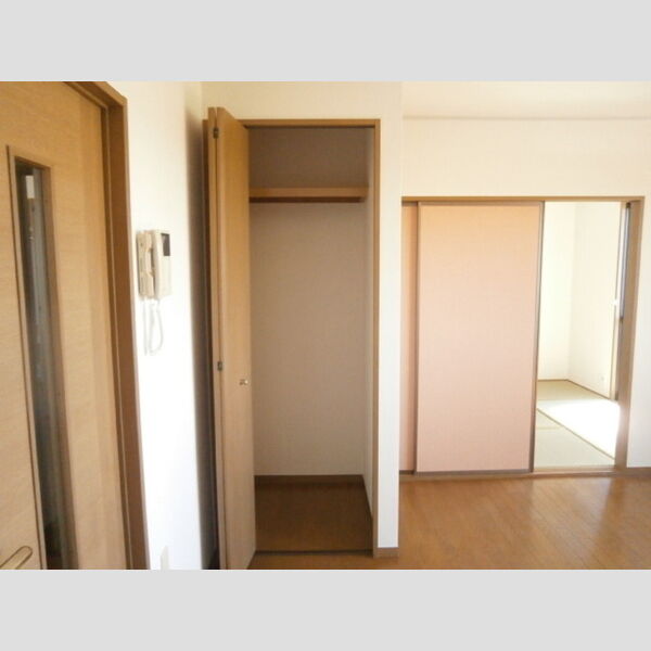 収納 (リビング)