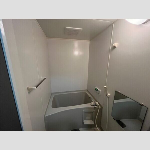 バス (ユニットバス)