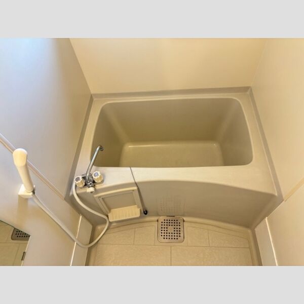 バス (ユニットバス)