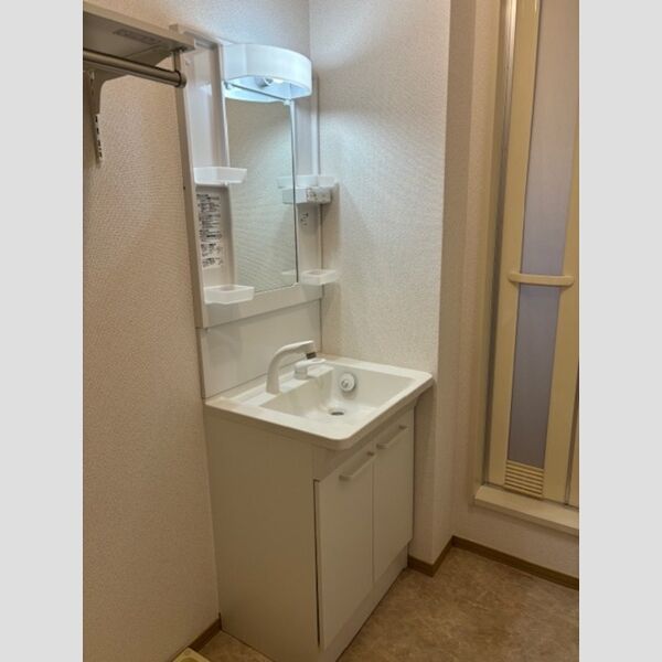 洗面所 (洗面台)
