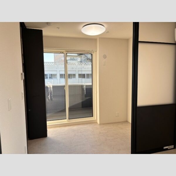 その他 (洋室)
