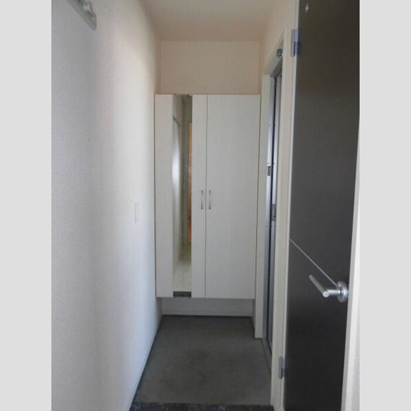 玄関 (シューズBOX)