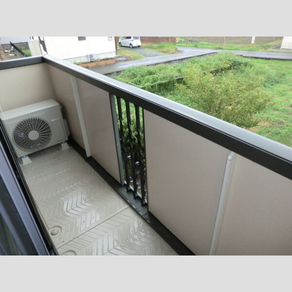 バルコニー・ベランダ (バルコニー)