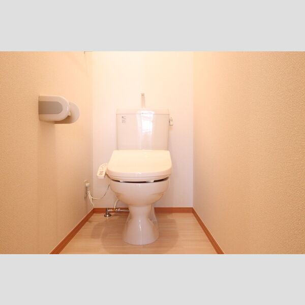 トイレ (205　温水洗浄暖房便座)