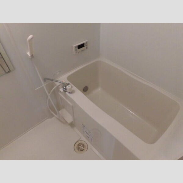 バス (追い焚き機能付き浴室)