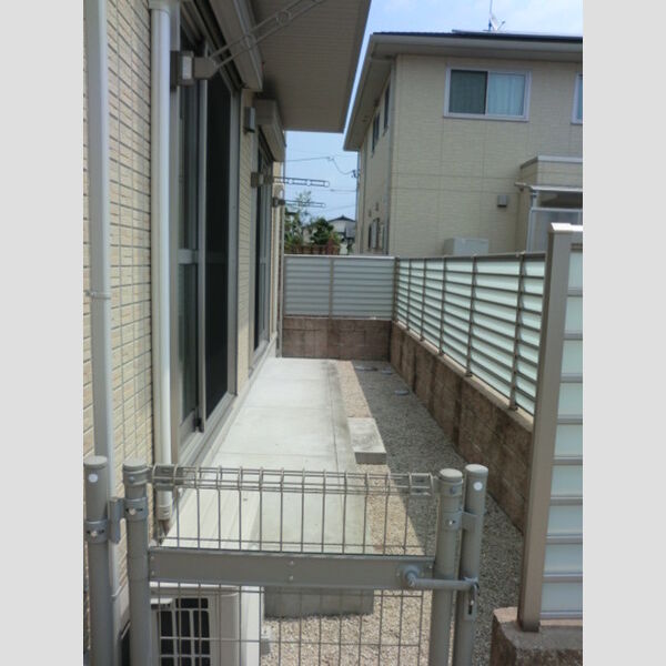 その他 (専用庭)