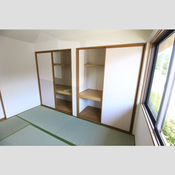 その他 (102 収納)