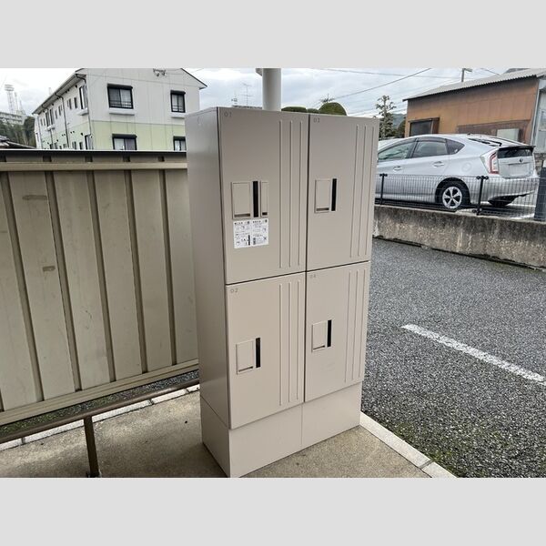 現地周辺 (宅配ボックス)