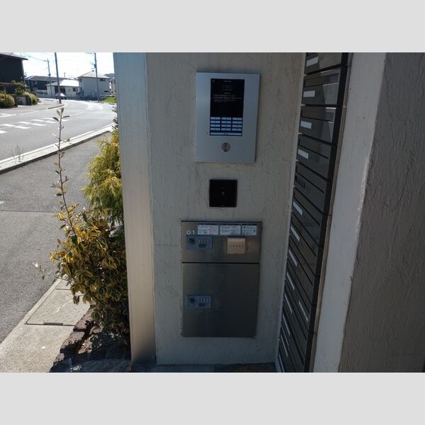 現地周辺 (オートロック、宅配ボックス)